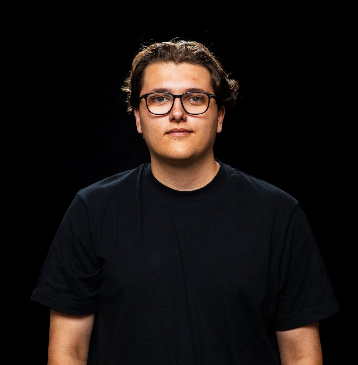 Portrait de Joey De Almeida Marques, photographe et télépilote drone